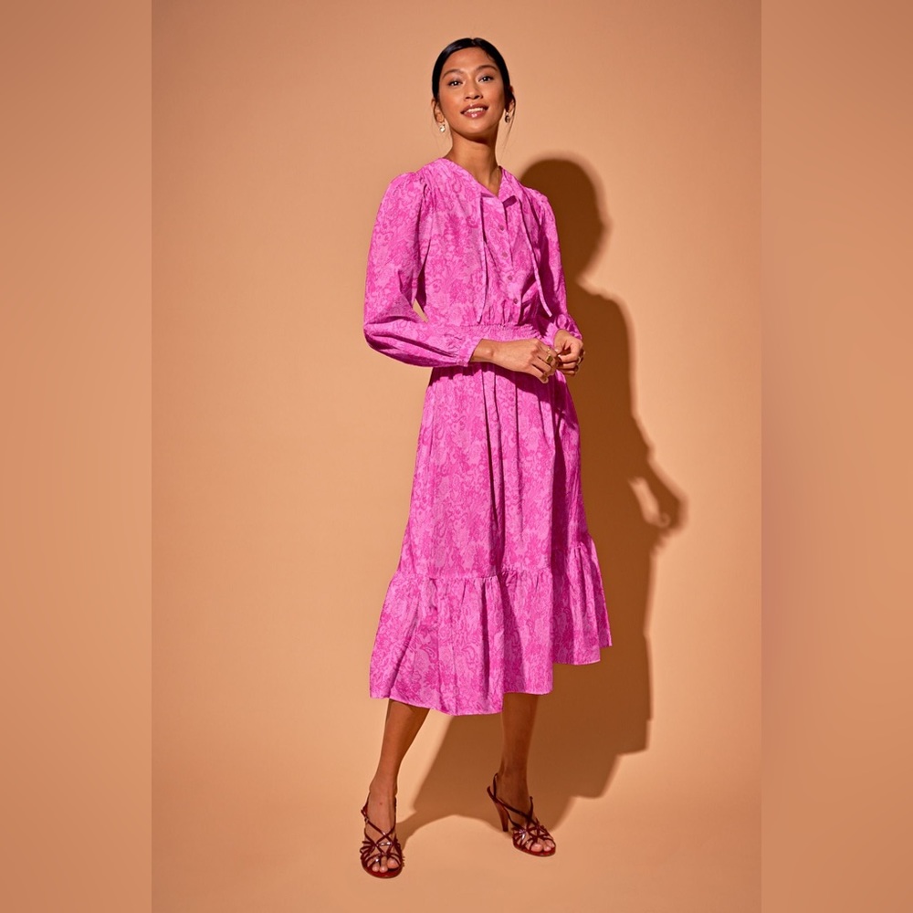 Tucker NYC Juliette Dress
Hot Pink Lace